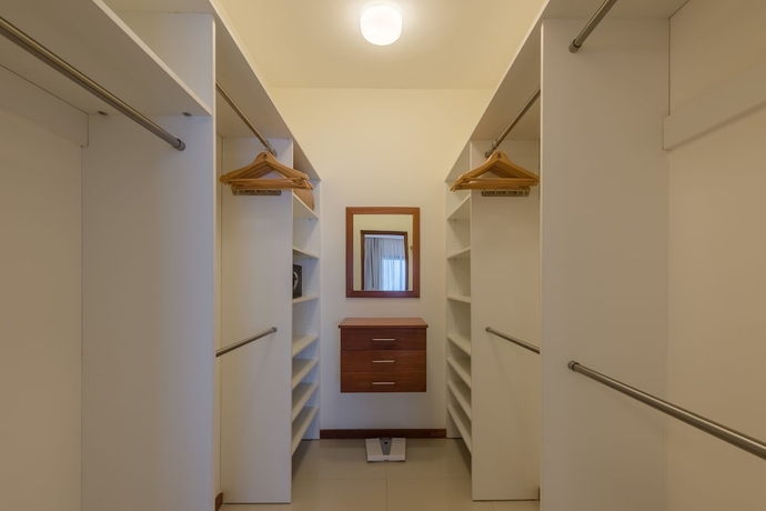 Imagen de la habitación del Hotel Sea Cliff Court. Foto 12