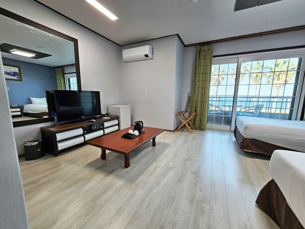 Imagen general del Hotel Sea Cliff Jeju. Foto 6