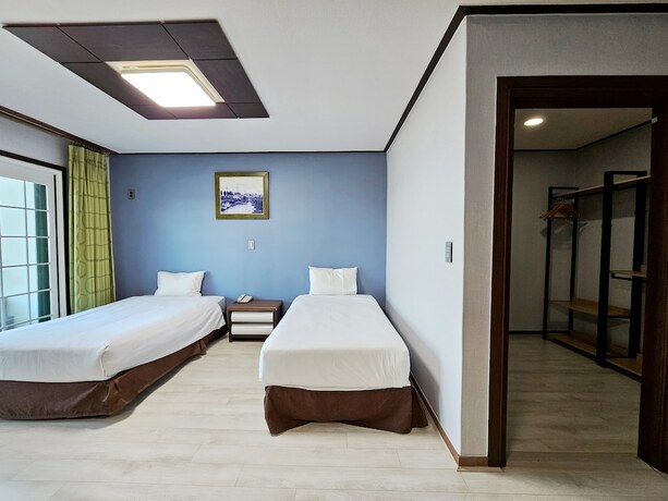 Imagen general del Hotel Sea Cliff Jeju. Foto 11