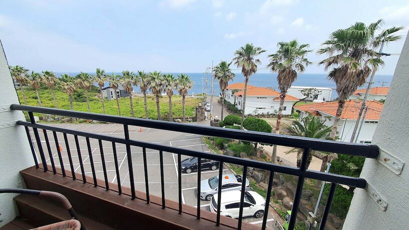 Imagen general del Hotel Sea Cliff Jeju. Foto 13