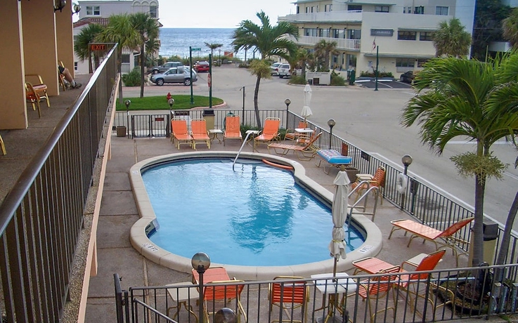 Imagen de la piscina del Hotel Sea Cliff Motel. Foto 11