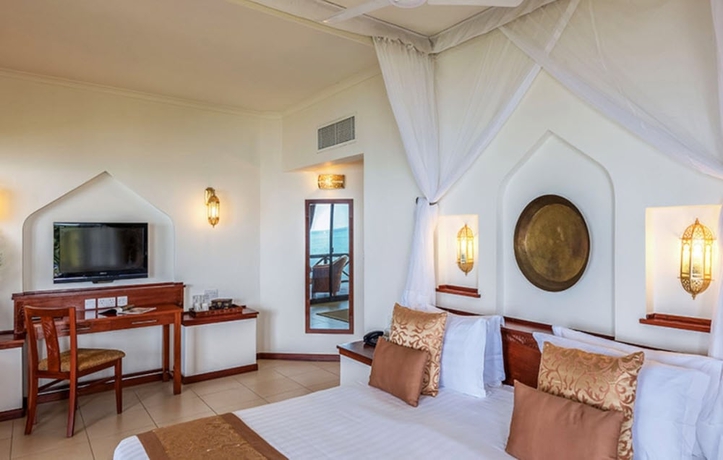 Imagen de la habitación del Hotel Sea Cliff Resort and Spa. Foto 16