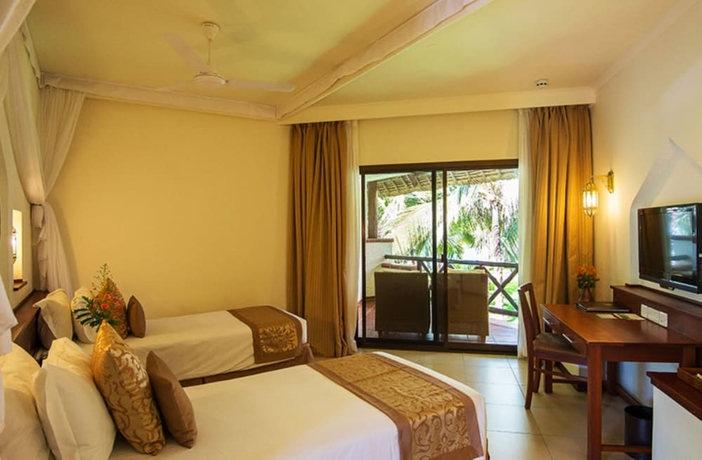 Imagen de la habitación del Hotel Sea Cliff Resort and Spa. Foto 19