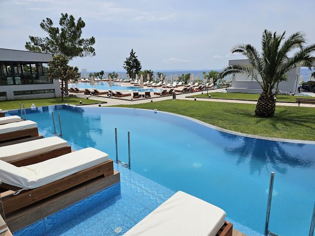 Imagen de la habitación del Hotel Sea Coast Resort Halkidiki. Foto 6