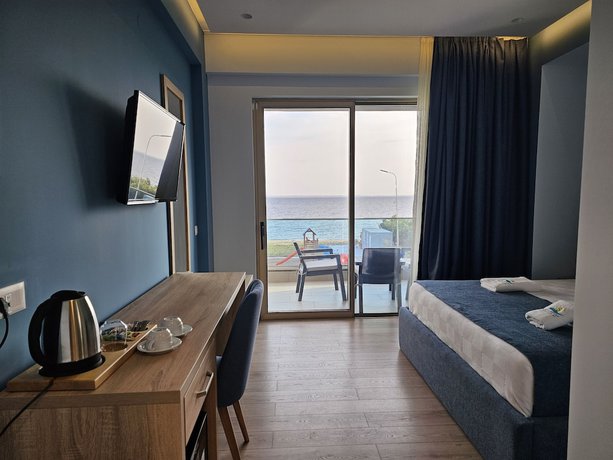 Imagen de la habitación del Hotel Sea Coast Resort Halkidiki. Foto 7