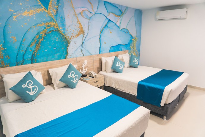 Imagen de la habitación del Hotel Sea Colors Hotel. Foto 3