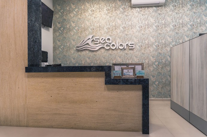 Imagen de los interiores del Hotel Sea Colors Hotel. Foto 19
