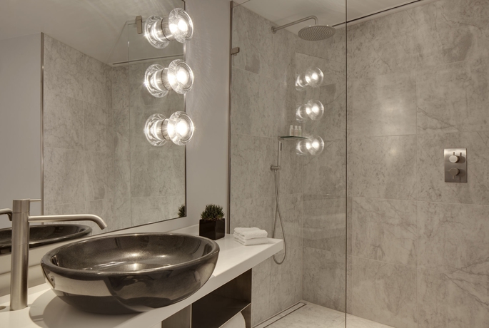 Imagen de la habitación del Hotel Sea Containers London. Foto 4