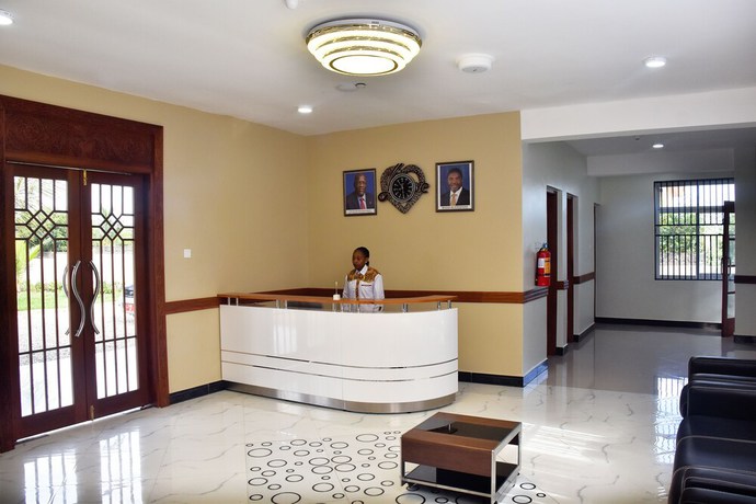 Imagen de los interiores del Hotel Sea Crest. Foto 20