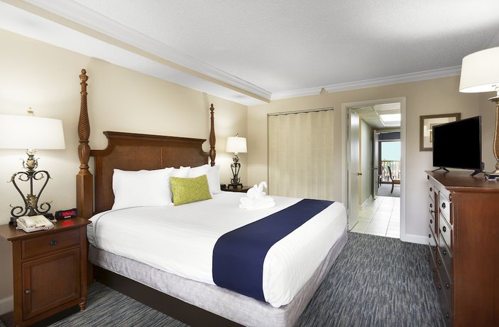 Imagen de la habitación del Hotel Sea Crest Oceanfront Resort. Foto 6