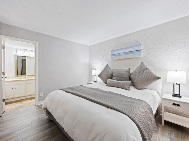Imagen de la habitación del Hotel Sea Crest Surf and Racquet Club. Foto 9