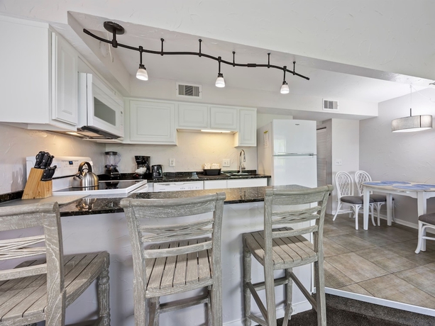 Imagen de la habitación del Hotel Sea Crest Surf and Racquet Club. Foto 14
