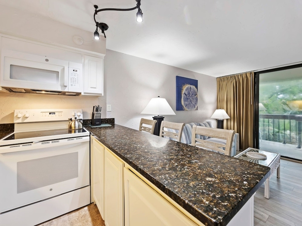 Imagen de la habitación del Hotel Sea Crest Surf and Racquet Club. Foto 16