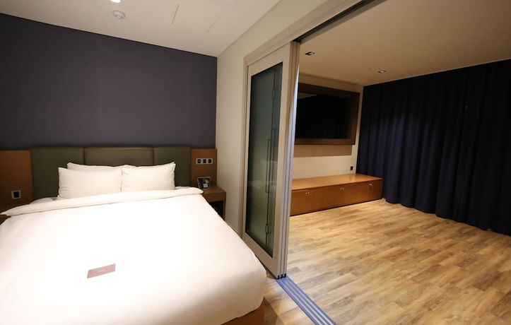 Imagen de la habitación del Hotel Sea Cruise. Foto 5