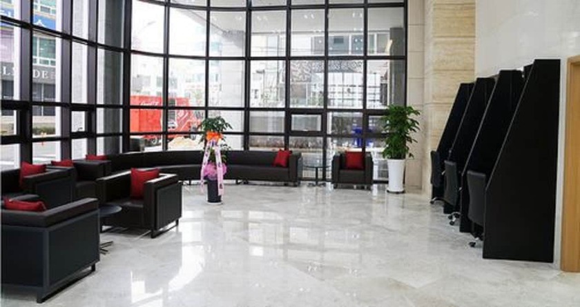 Imagen del bar/restaurante del Hotel Sea Cruise. Foto 2