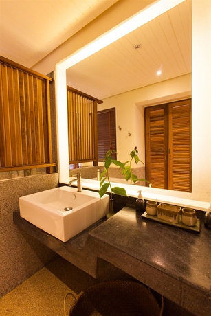 Imagen de la habitación del Hotel Sea Dance Resort. Foto 7