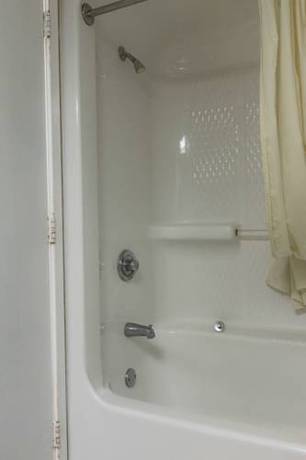 Imagen de la habitación del Hotel Sea Dip Oceanfront. Foto 14
