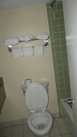 Imagen de la habitación del Hotel Sea Dunes Oceanfront. Foto 5