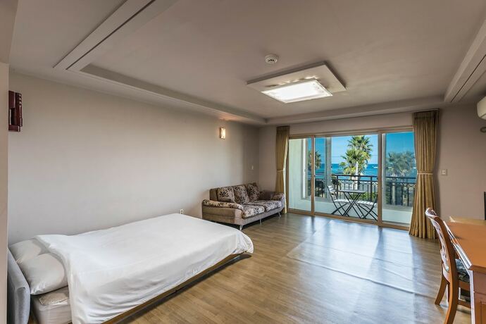 Imagen de la habitación del Hotel Sea Eco Beach. Foto 14