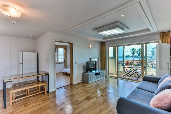 Imagen de la habitación del Hotel Sea Eco Beach. Foto 17