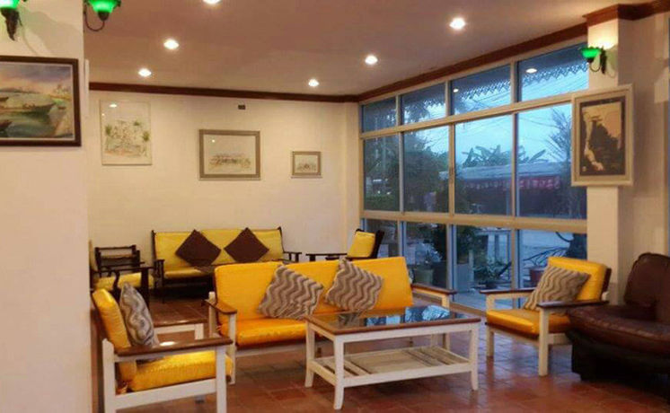 Imagen del bar/restaurante del Hotel Sea Falcon. Foto 6