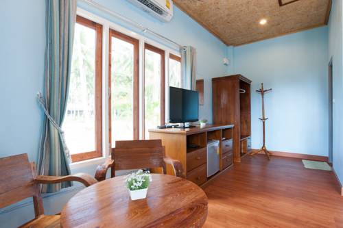 Imagen de la habitación del Hotel Sea Far Resort. Foto 16