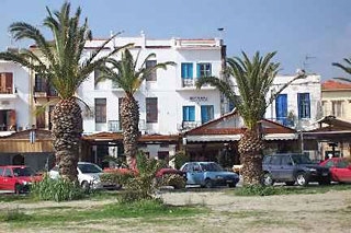 Imagen general del Hotel Sea Front, Adelianos Kampos. Foto 2