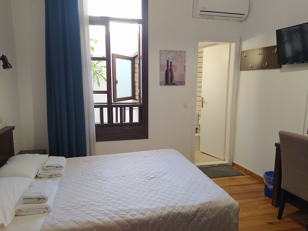 Imagen de la habitación del Hotel Sea Front Old Town. Foto 6