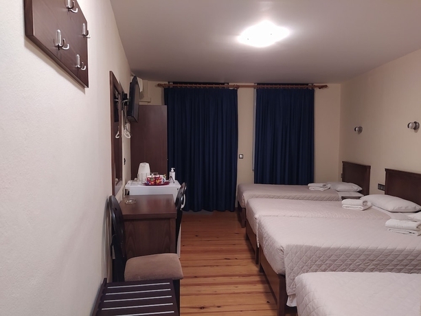 Imagen de la habitación del Hotel Sea Front Old Town. Foto 8