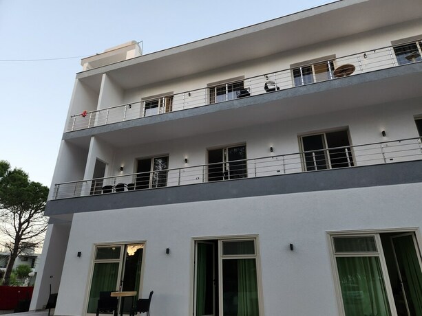 Imagen general del Hotel Sea Front Villa. Foto 13