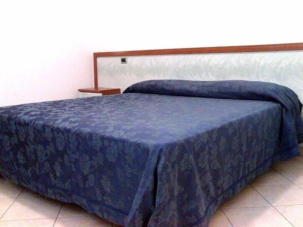 Imagen de la habitación del Hotel Sea Garden, ACQUAPPESA. Foto 10