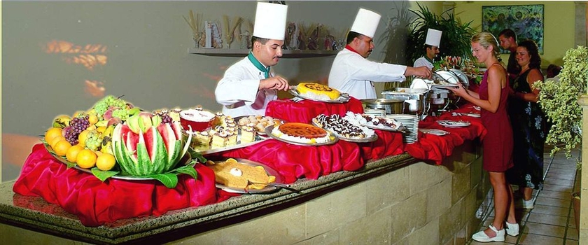 Imagen del bar/restaurante del Hotel Sea Garden, Hurghada. Foto 2