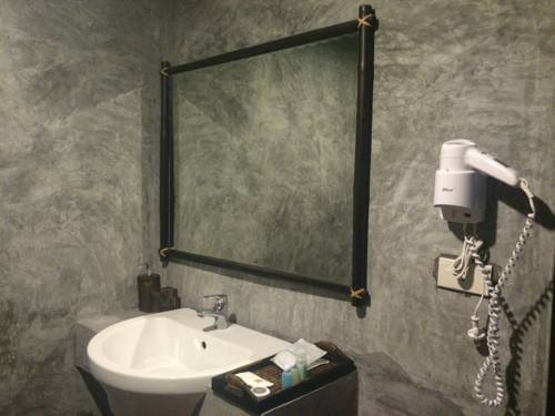 Imagen de la habitación del Hotel Sea Garden Resort - Haad Chao Phao. Foto 7