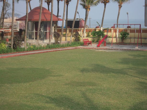 Imagen de los exteriores del Hotel Sea Hawk Digha. Foto 11