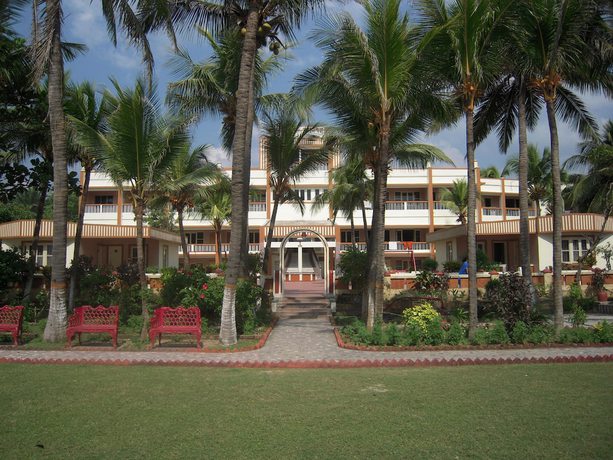 Imagen de los exteriores del Hotel Sea Hawk Digha. Foto 14