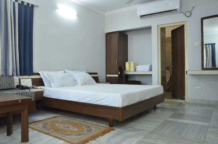 Imagen de la habitación del Hotel Sea Hawk Digha. Foto 5