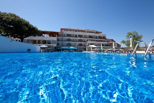 Imagen general del Hotel Sea Horse. Foto 1
