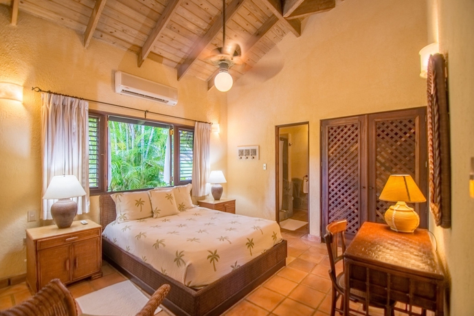 Imagen de la habitación del Hotel Sea Horse Ranch Luxury Resort. Foto 6