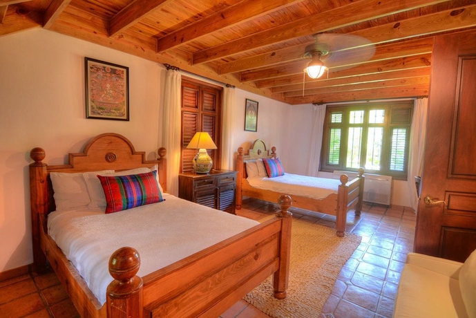 Imagen de la habitación del Hotel Sea Horse Ranch Luxury Resort. Foto 9