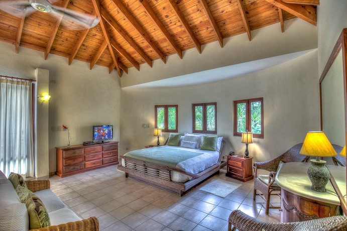 Imagen de la habitación del Hotel Sea Horse Ranch Luxury Resort. Foto 11