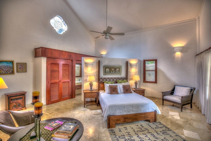 Imagen de la habitación del Hotel Sea Horse Ranch Luxury Resort. Foto 15