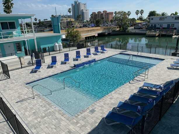 Imagen general del Hotel Sea Jay Motel and Marina. Foto 4