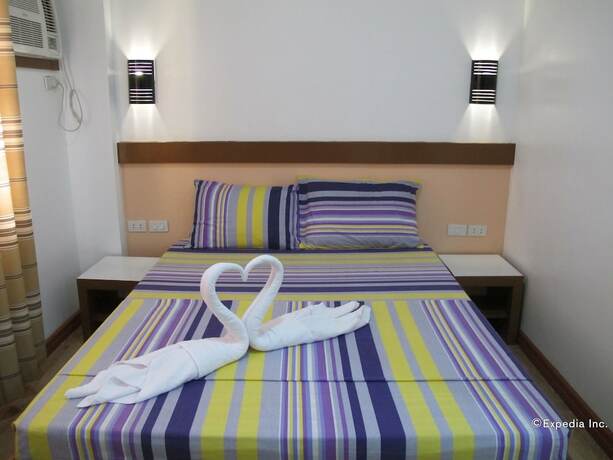 Imagen general del Hotel Sea Jewel Beach Resort Puerto Galera. Foto 11