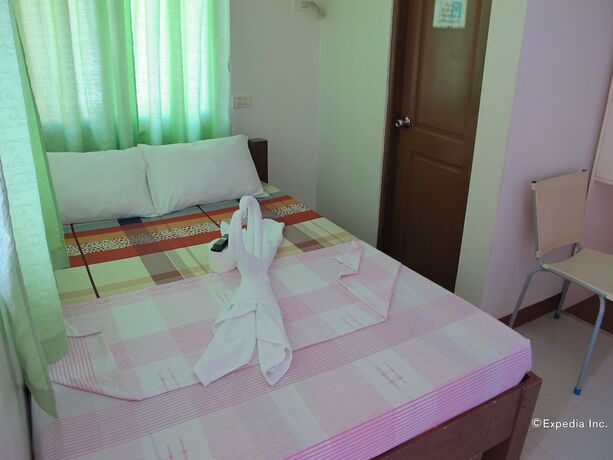 Imagen de la habitación del Hotel Sea Jewel Beach Resort Puerto Galera. Foto 12