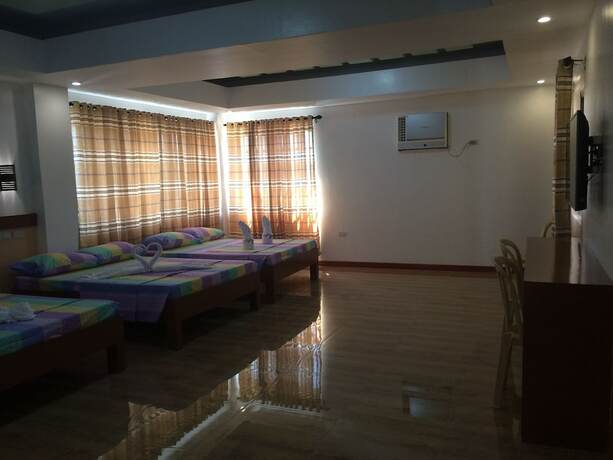 Imagen de la habitación del Hotel Sea Jewel Beach Resort Puerto Galera. Foto 16