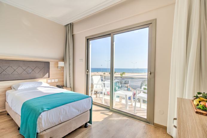 Imagen de la habitación del Hotel Sea Life. Foto 17