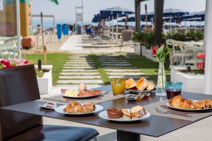 Imagen general del Hotel Sea Lion. Foto 4