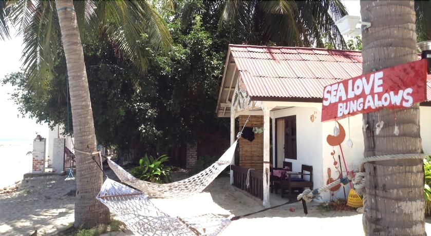 Imagen general del Hotel Sea Love Bungalows. Foto 1
