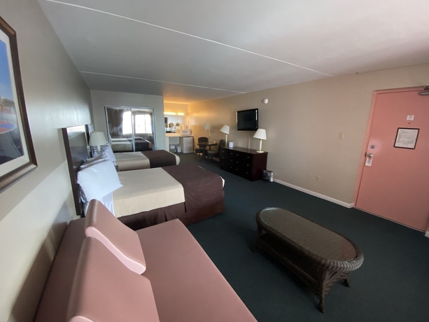 Imagen de la habitación del Hotel Sea N Sun Resort. Foto 4