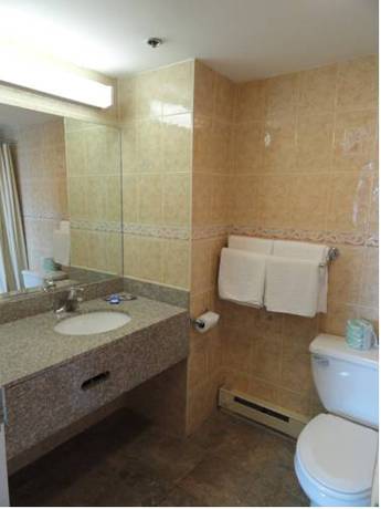 Imagen de la habitación del Hotel Sea Palace Inn. Foto 11